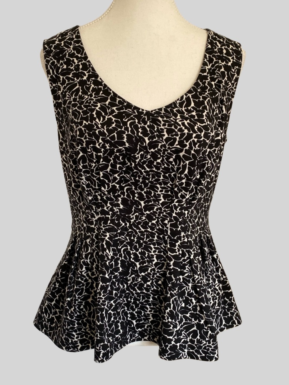 Deletta Anthropologie Black/White Sleeveless Summer Top-Sz-L